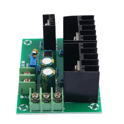 Papan Penggerak Inverter Gelombang Persegi Frekuensi Daya Frekuensi Rendah DC12V/24V ke AC220V Modul Peningkat 300W